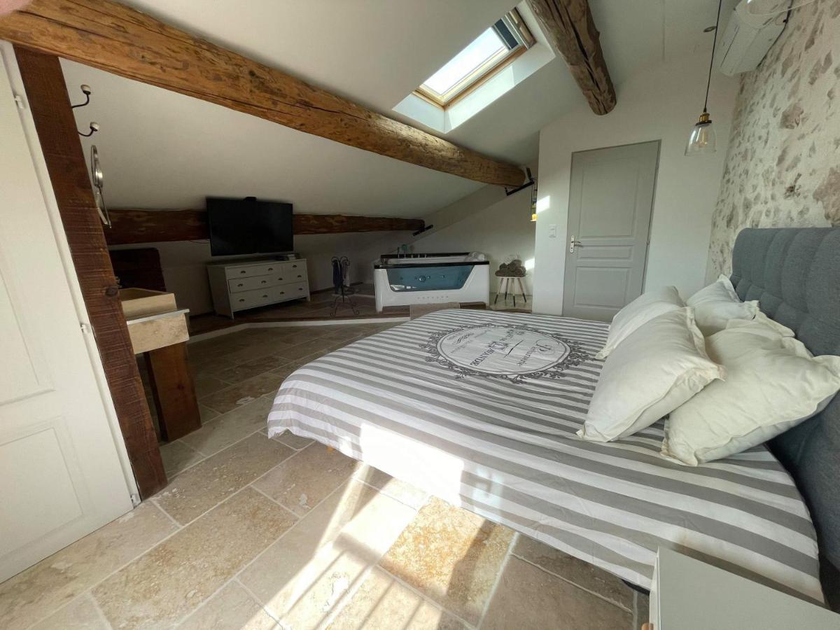 Appartement De Charme Sud Luberon Classe 4 Etoiles Puyvert Exterior foto