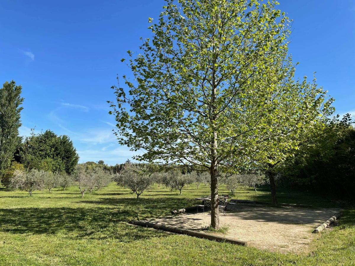 Appartement De Charme Sud Luberon Classe 4 Etoiles Puyvert Exterior foto
